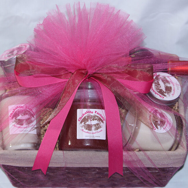 Deluxe Candle Gift Basket - Harbor Mill Candles